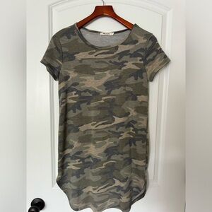 Camo t-shirt dress